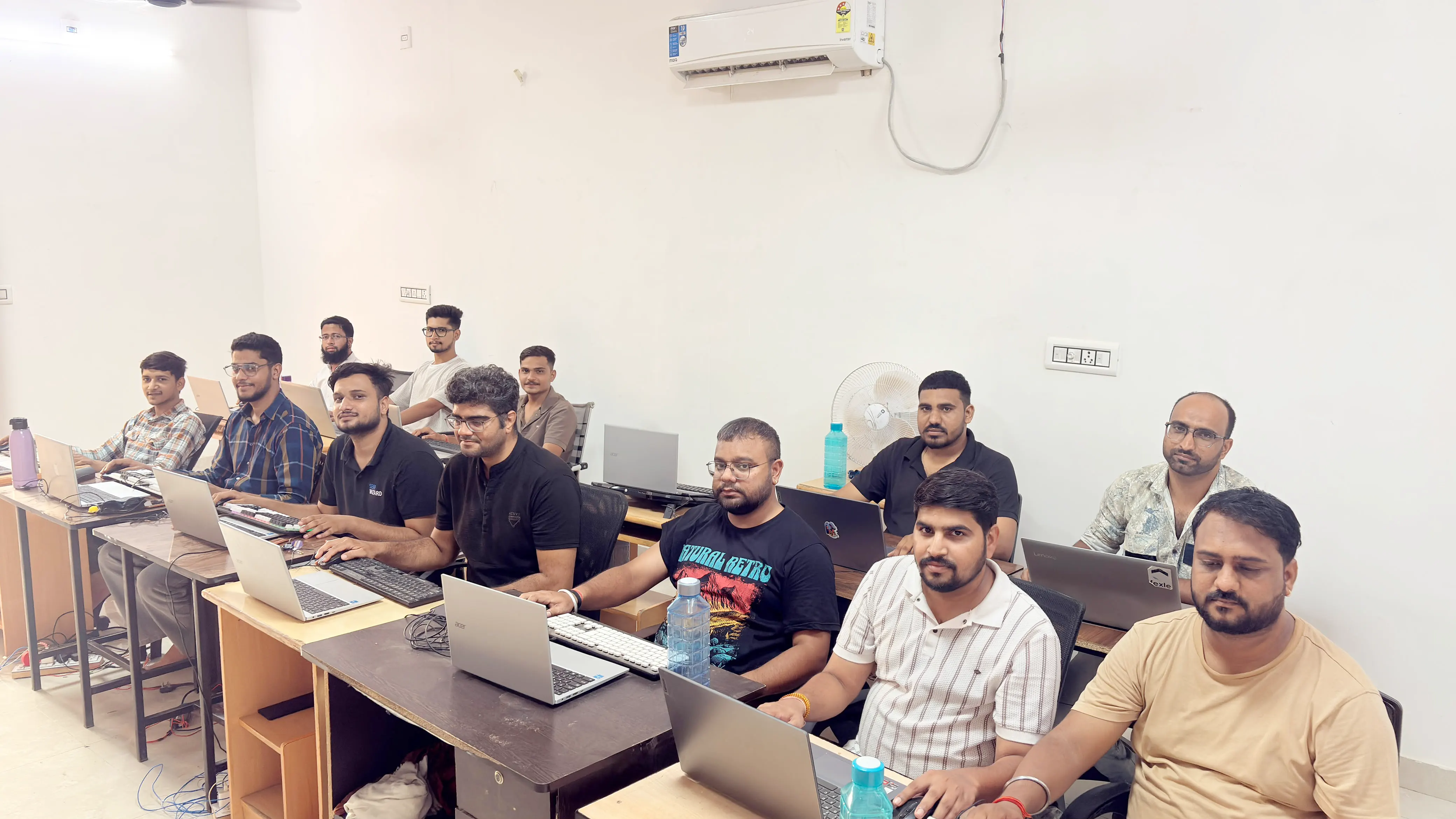 Workspace at SERP WIZARD Bikaner